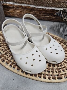 Womens CROCS Mary Jane Clogs Size 10 White